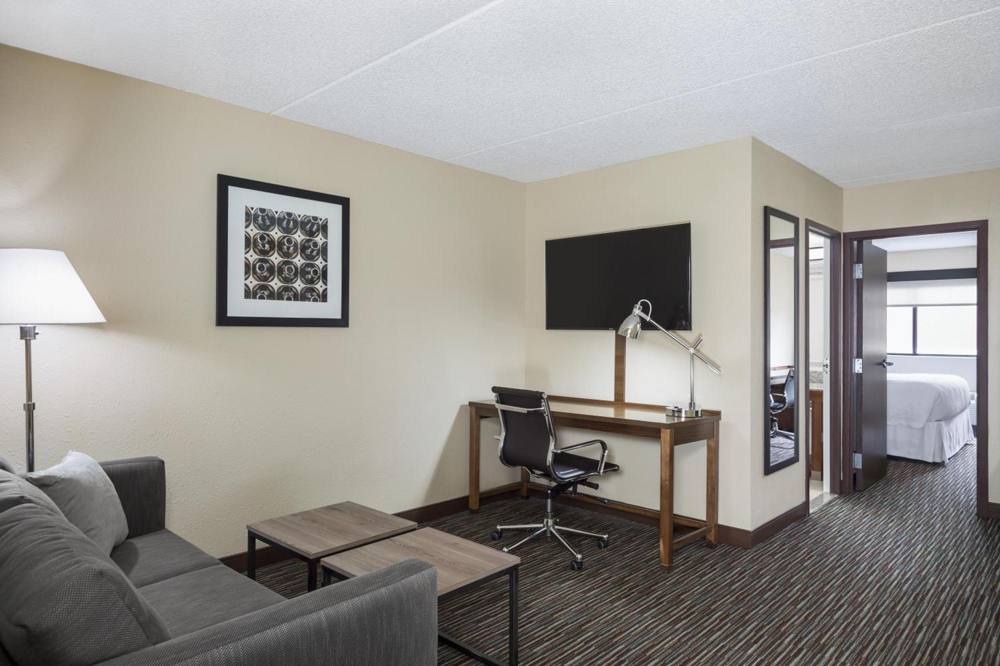 Four Points By Sheraton Milwaukee Airport Eksteriør billede