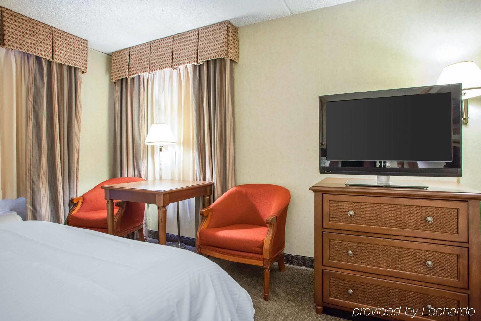 Four Points By Sheraton Milwaukee Airport Eksteriør billede