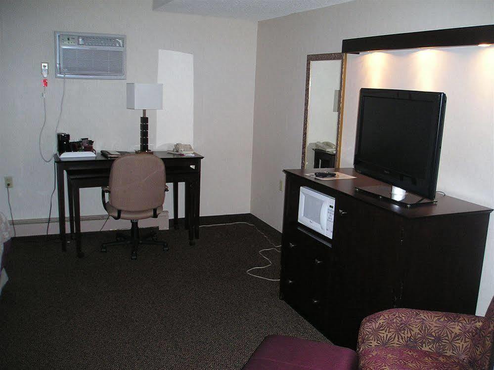 Four Points By Sheraton Milwaukee Airport Eksteriør billede