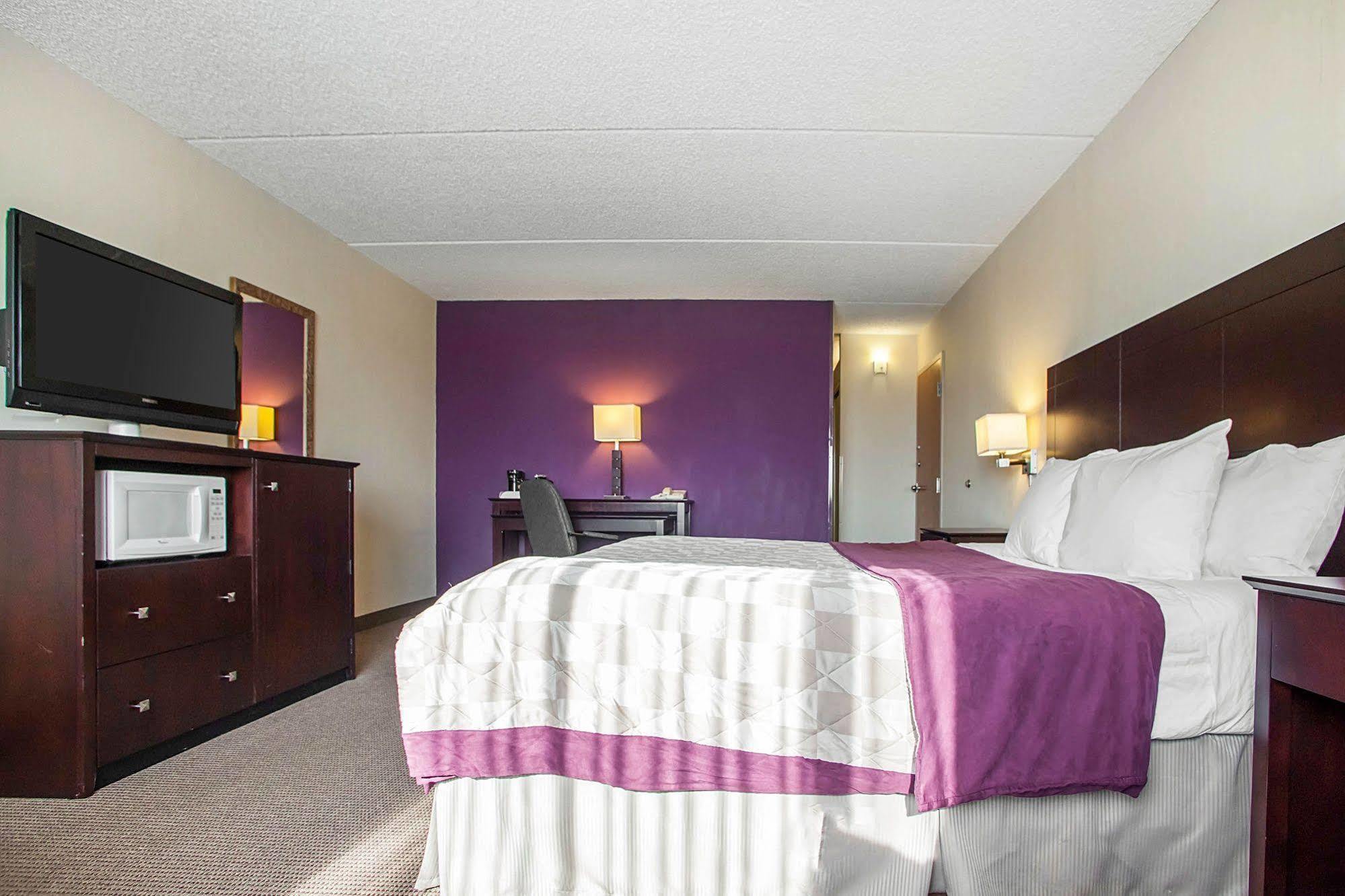 Four Points By Sheraton Milwaukee Airport Eksteriør billede