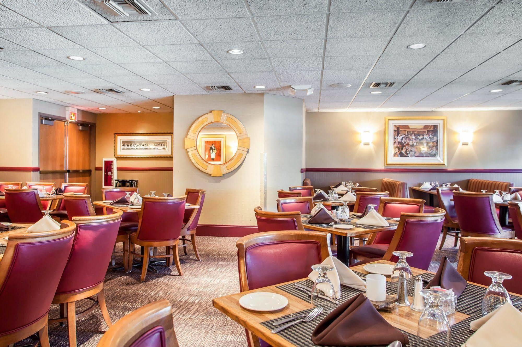 Four Points By Sheraton Milwaukee Airport Eksteriør billede